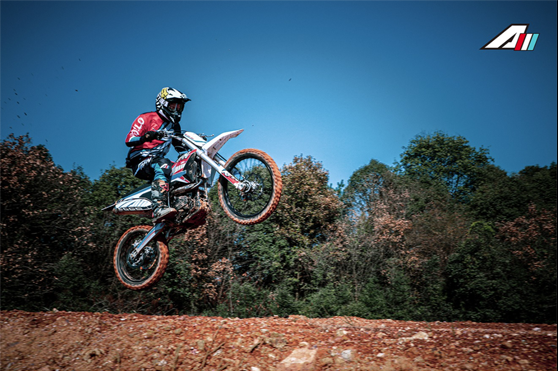 new-dirt-bike-img