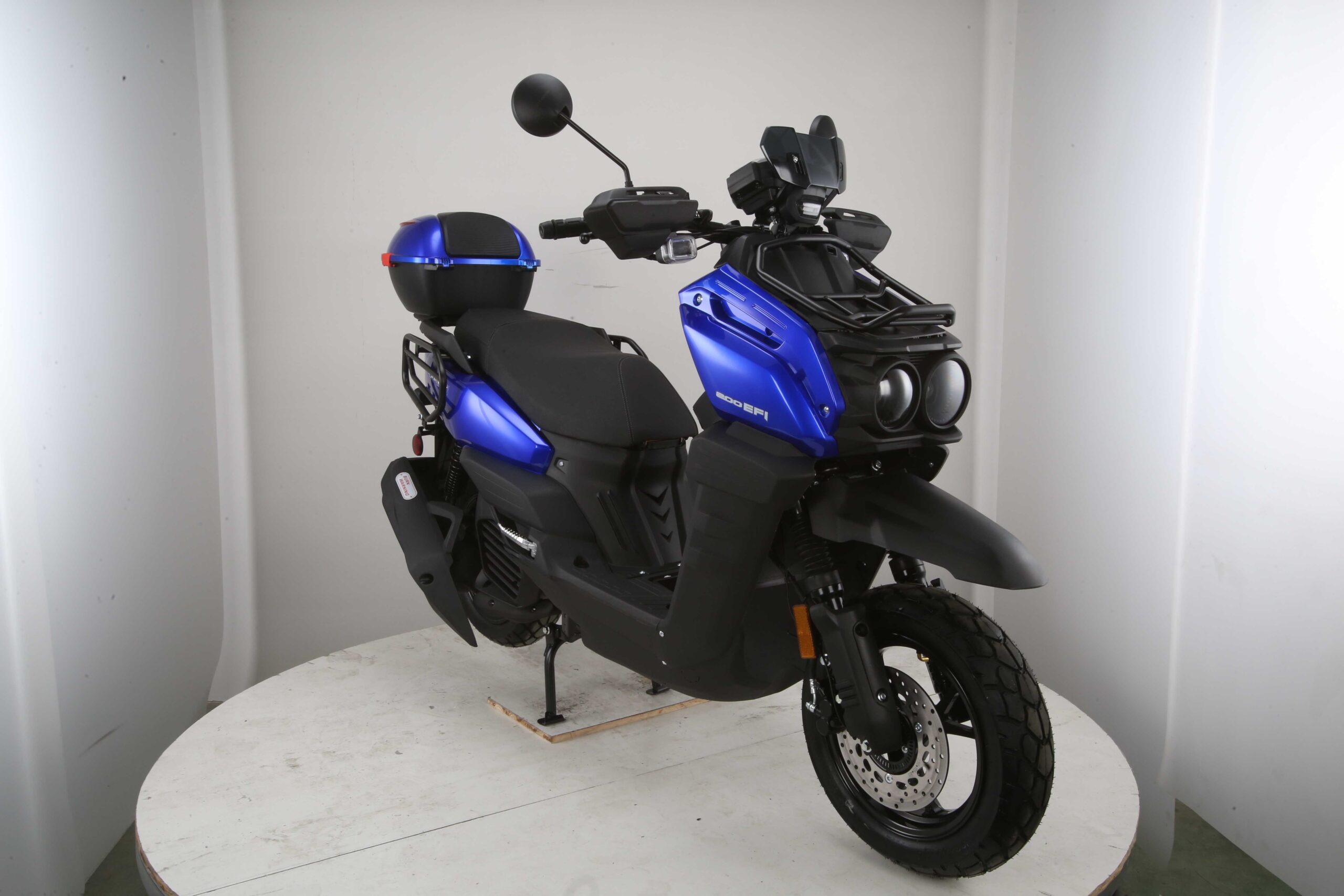 TANK 200 EFI (Gen 1)