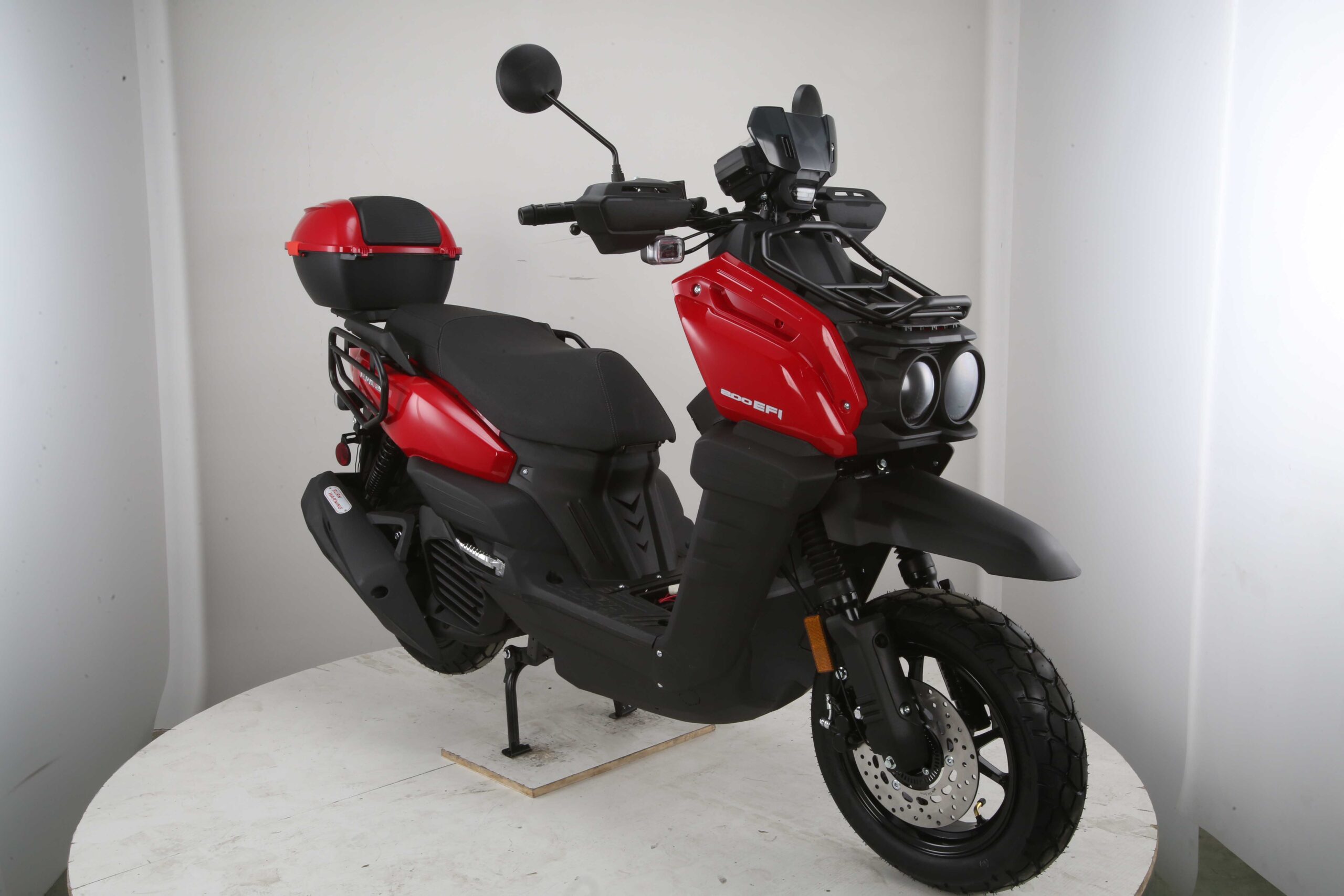 TANK 200 EFI (Gen 1)