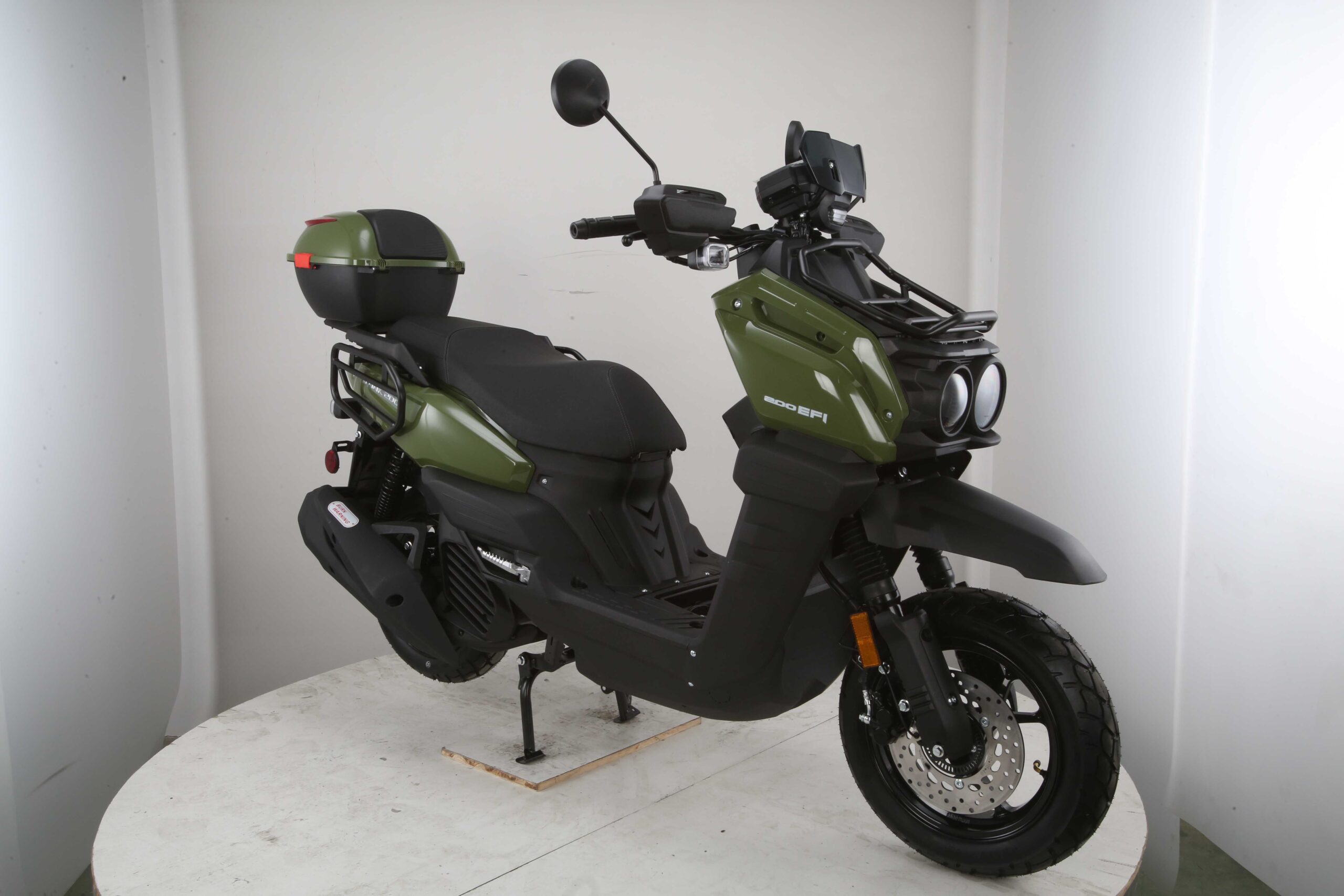 TANK 200 EFI (Gen 1)