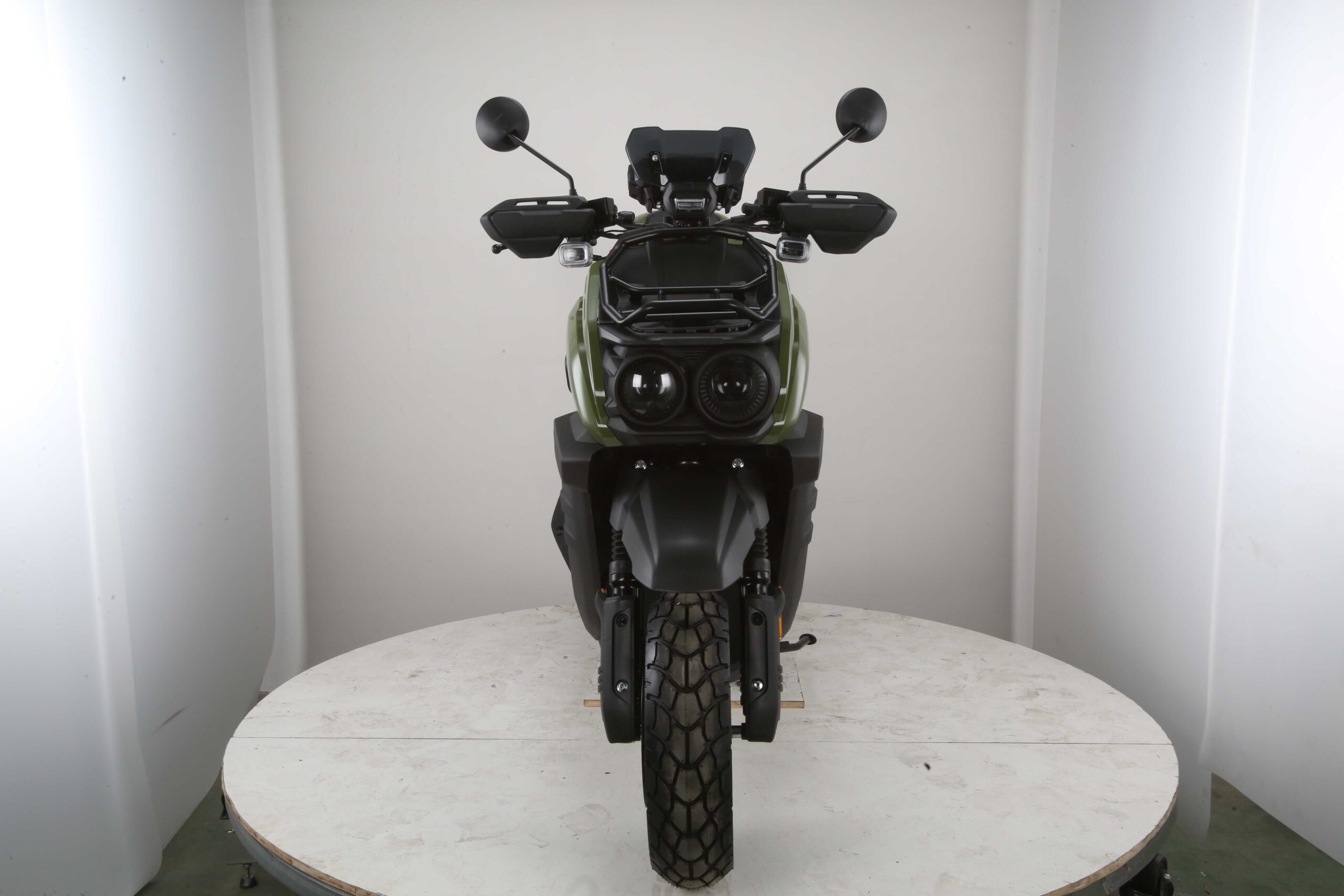 TANK 200 EFI (Gen 1)