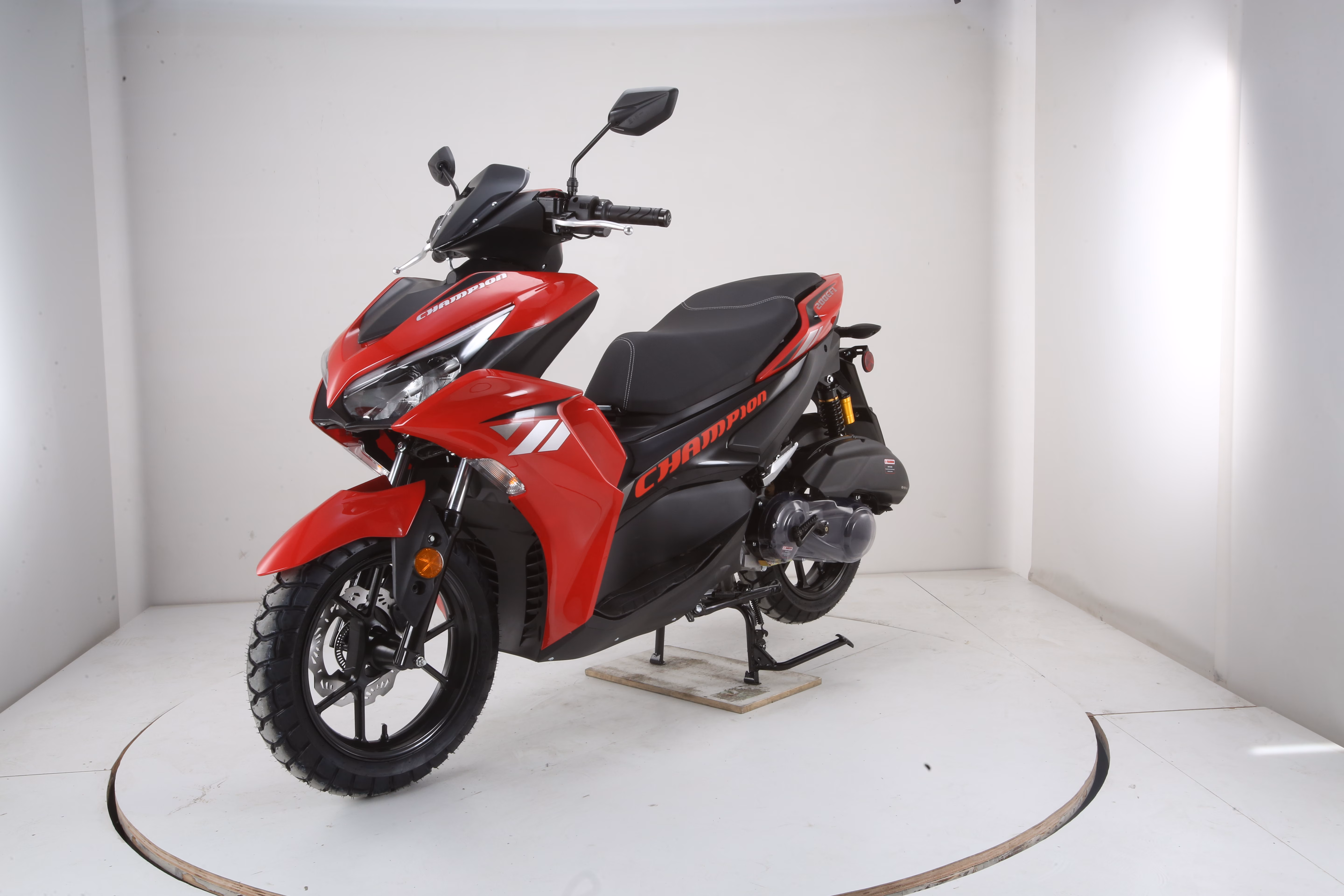 Champion 200 (5)